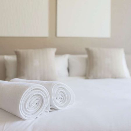 Golden Tulip Warri Airport Hotel Effurun Buitenkant foto